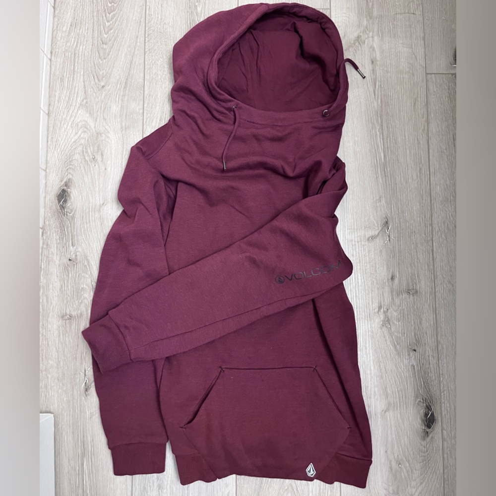 Volcom hoodie